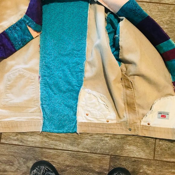 Large Quilted Levi's Jean Jacket - Picture 4 of 4